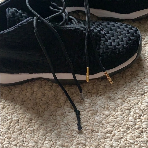 Jordan future - Picture 3 of 3